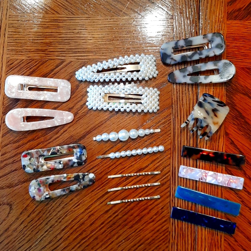 Hair Barettes and Clips Lot